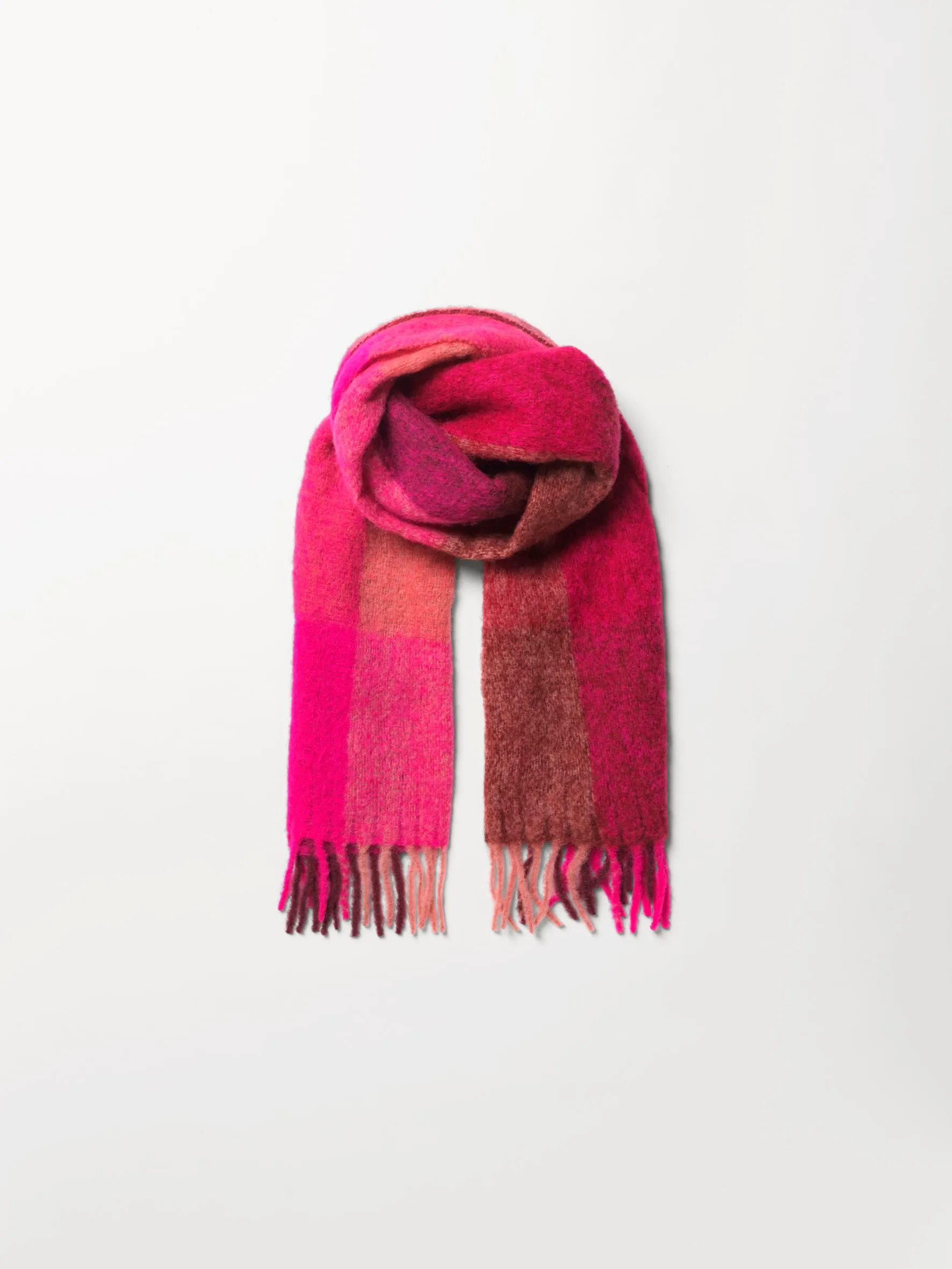 Check Ingria Scarf