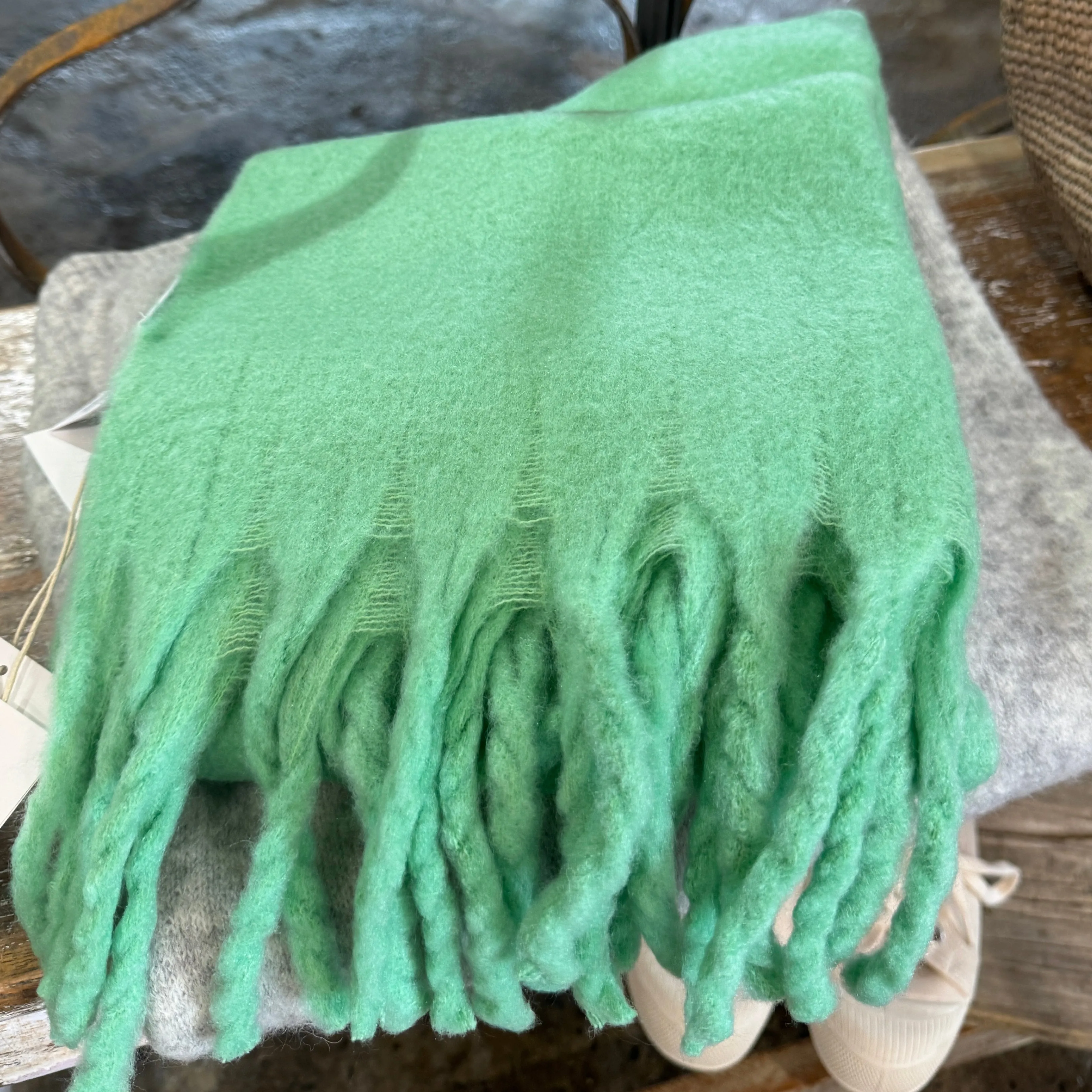 Fringed scarf - wide